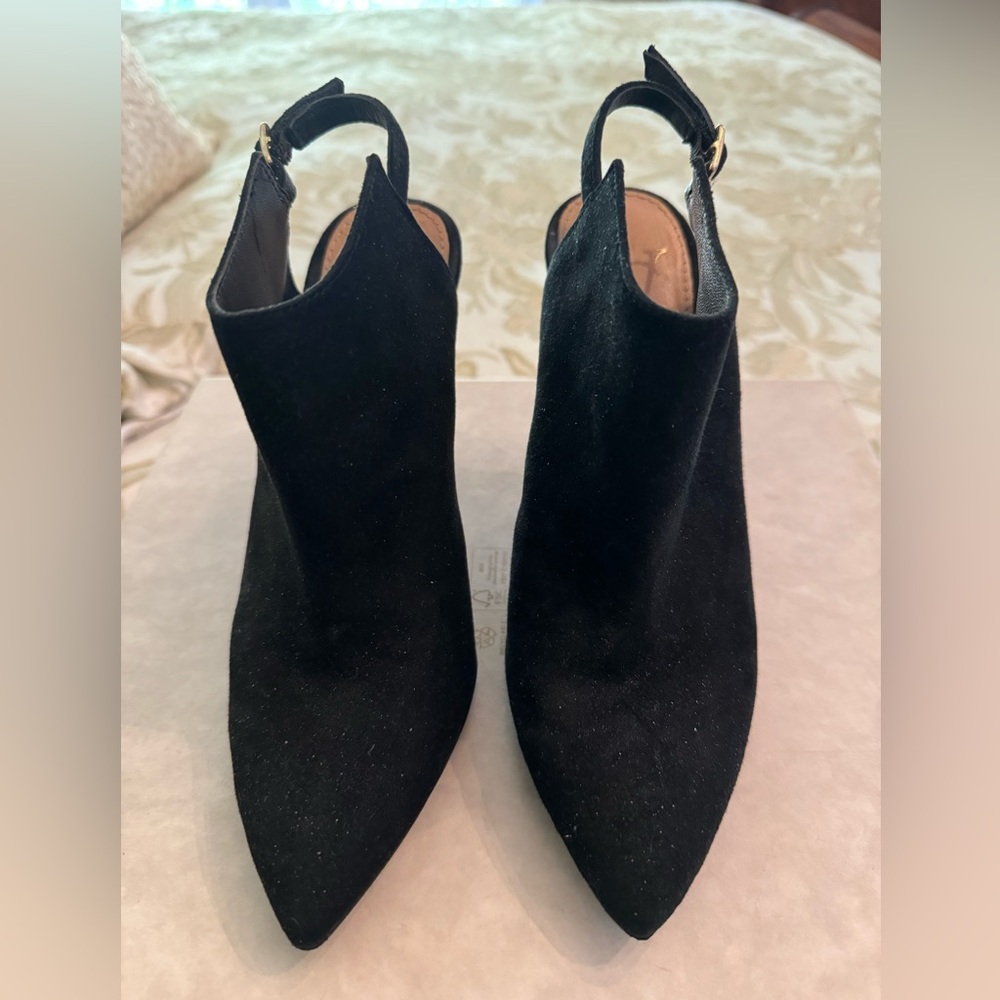 Vince Camuto open back booties - Picture 1 of 12